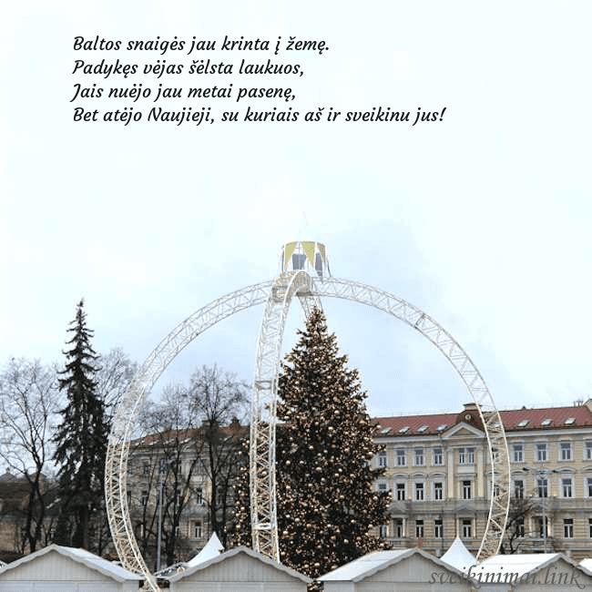 Kalėdos Vilniuje 2024 Baltos snaigės jau krinta į žemę.
Padykęs vėjas š Kalėdos Vilniuje 2024