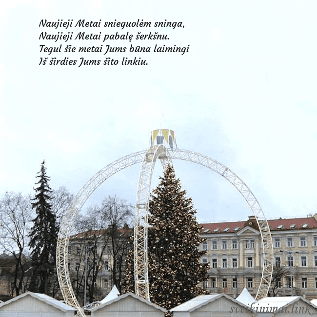 Kalėdos Vilniuje 2024 Naujieji Metai snieguolėm sninga,
Naujieji Metai p Kalėdos Vilniuje 2024