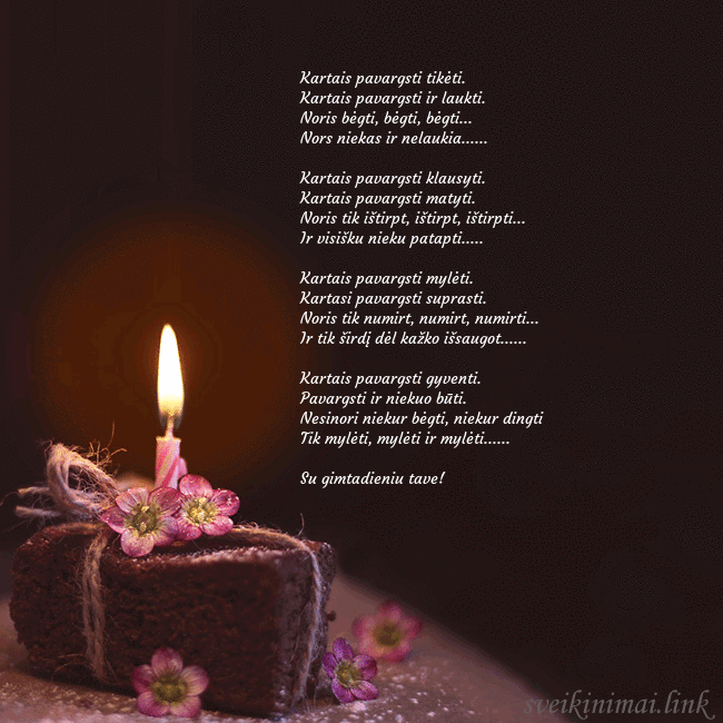 Animuotas gimtadienio atvirukas su tortu ir degančia žvakute