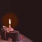 Gimtadienio atvirukai Animuotas atvirukas - pyragaitis su degančia žvakute